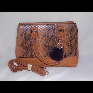 Royalty purse